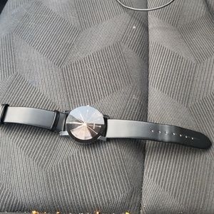 Mens watch